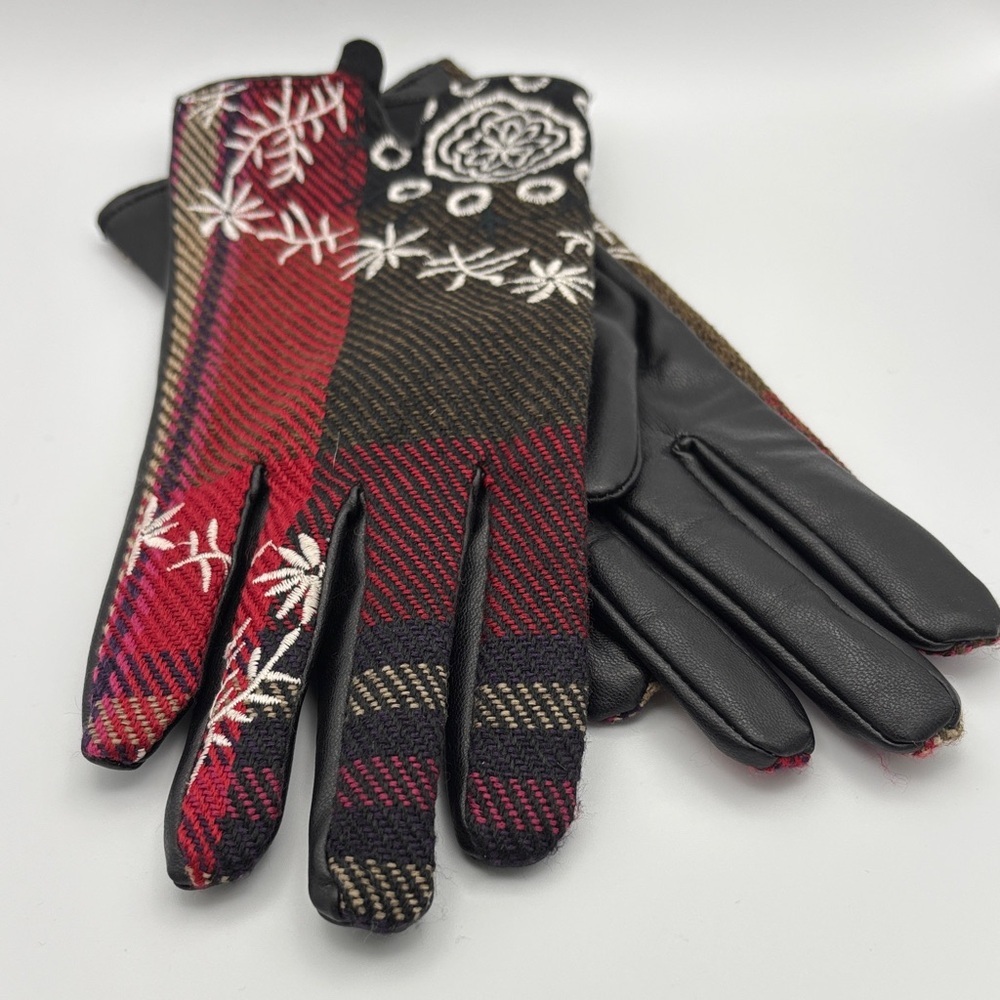Desigual Knit and Synthetic Leather Embroidered Gloves